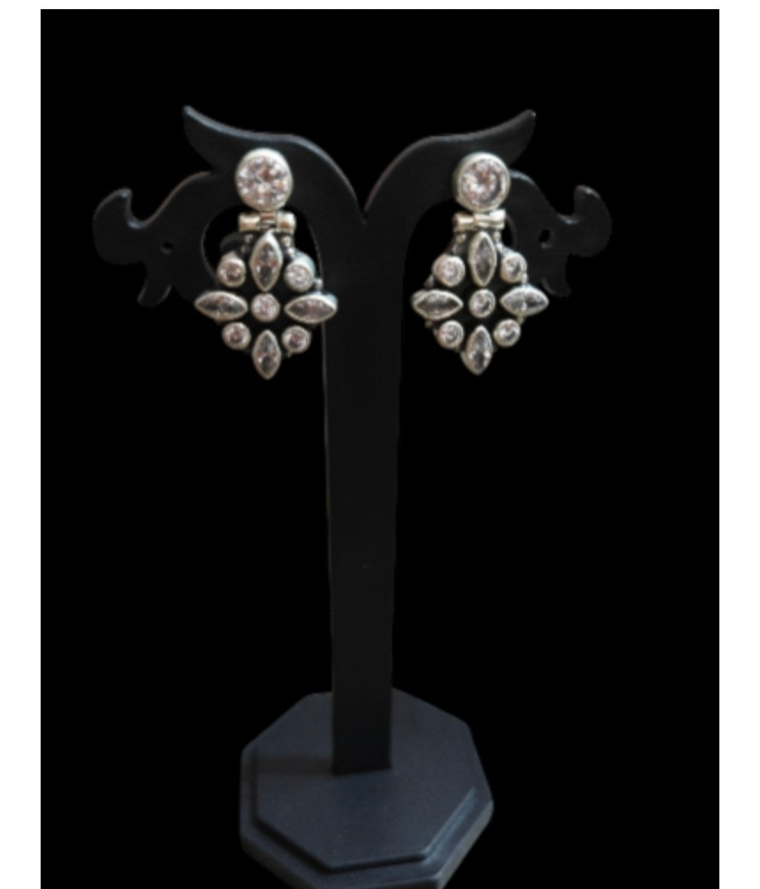 Handcrafted earrings with clear stone